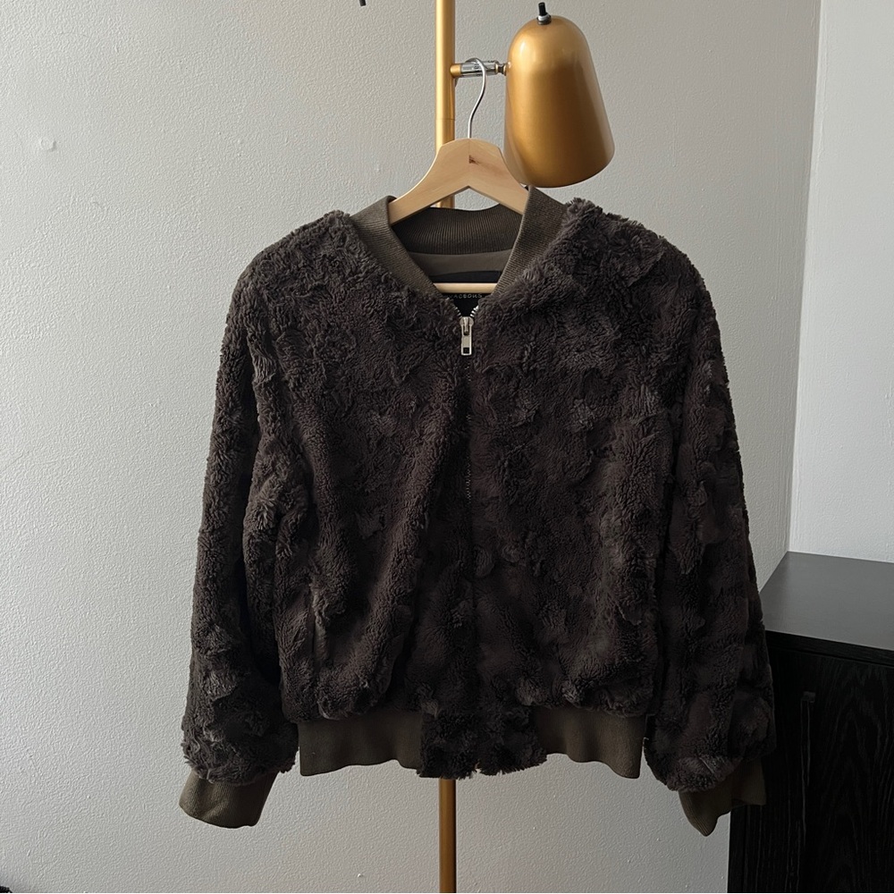 Olivaceous Jacket